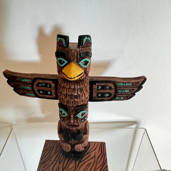 Alaska Totem Pole Resin Sculpture Hand Painted Home Decor Souvenir - Picture 3 of 11